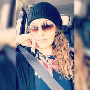 Meet your Posher, Shoekya